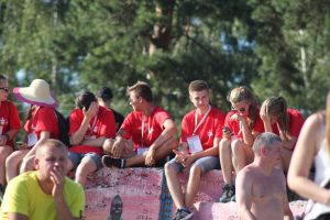 Światowe Dni Młodzieży w Gminie Klucze – fotorelacja cz. II - skoki spadochronowe – zdjęcie 14