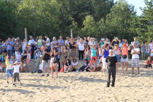 Światowe Dni Młodzieży w Gminie Klucze – fotorelacja cz. II - skoki spadochronowe – zdjęcie 16